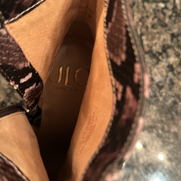 JLO dorindah faux snakeskin boots 8M NWT - Picture 10 of 11